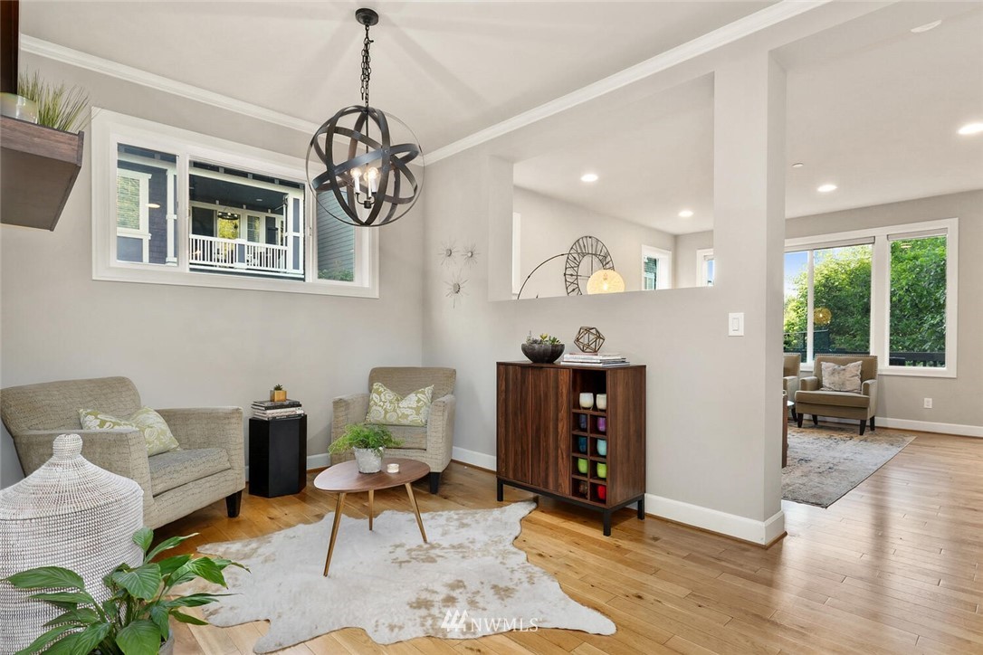 19622 94th Avenue Northeast, Unit 38 Bothell, WA 98011 - Photo 8 of 30 a living room with furniture and a window