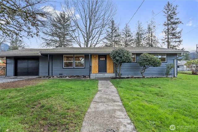 $475,000 | 222 2nd Street, Gold Bar, WA 98251