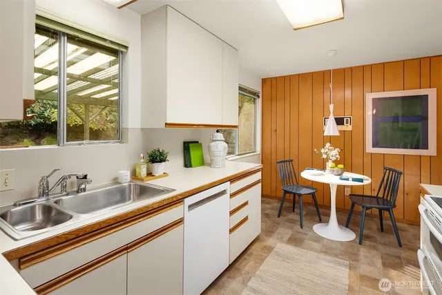 $1,295,000 | 6037 Northeast 61st Street, Seattle, WA 98115