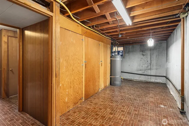 $1,295,000 | 6037 Northeast 61st Street, Seattle, WA 98115