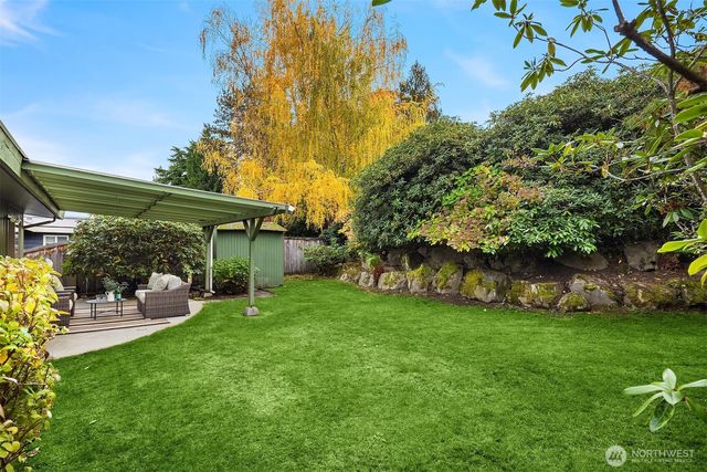 $1,350,000 | 6037 Northeast 61st Street, Seattle, WA 98115