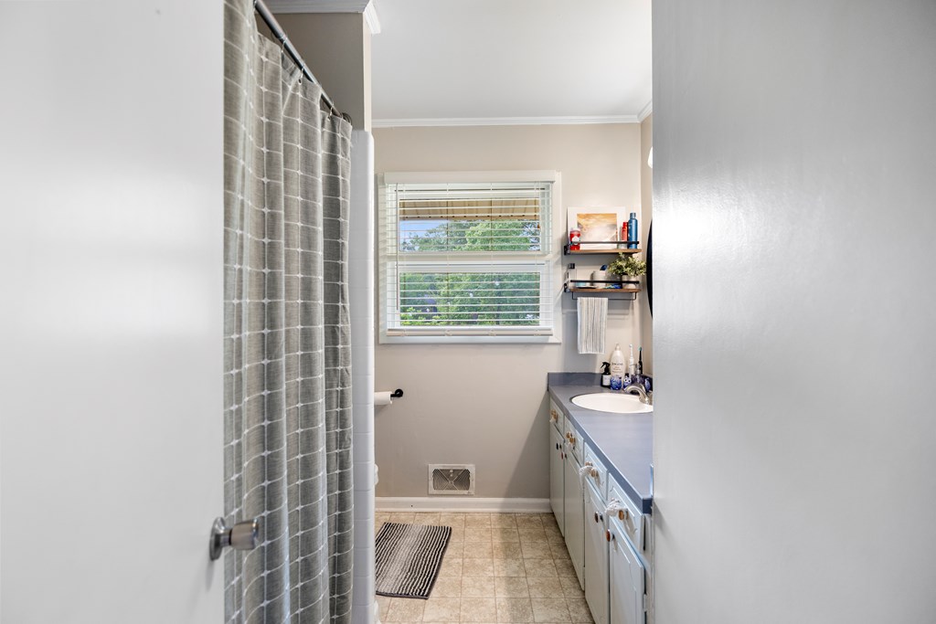 158 Avondale Road Greenwood, SC 29649 - Photo 18 of 29 Gallery Image 18