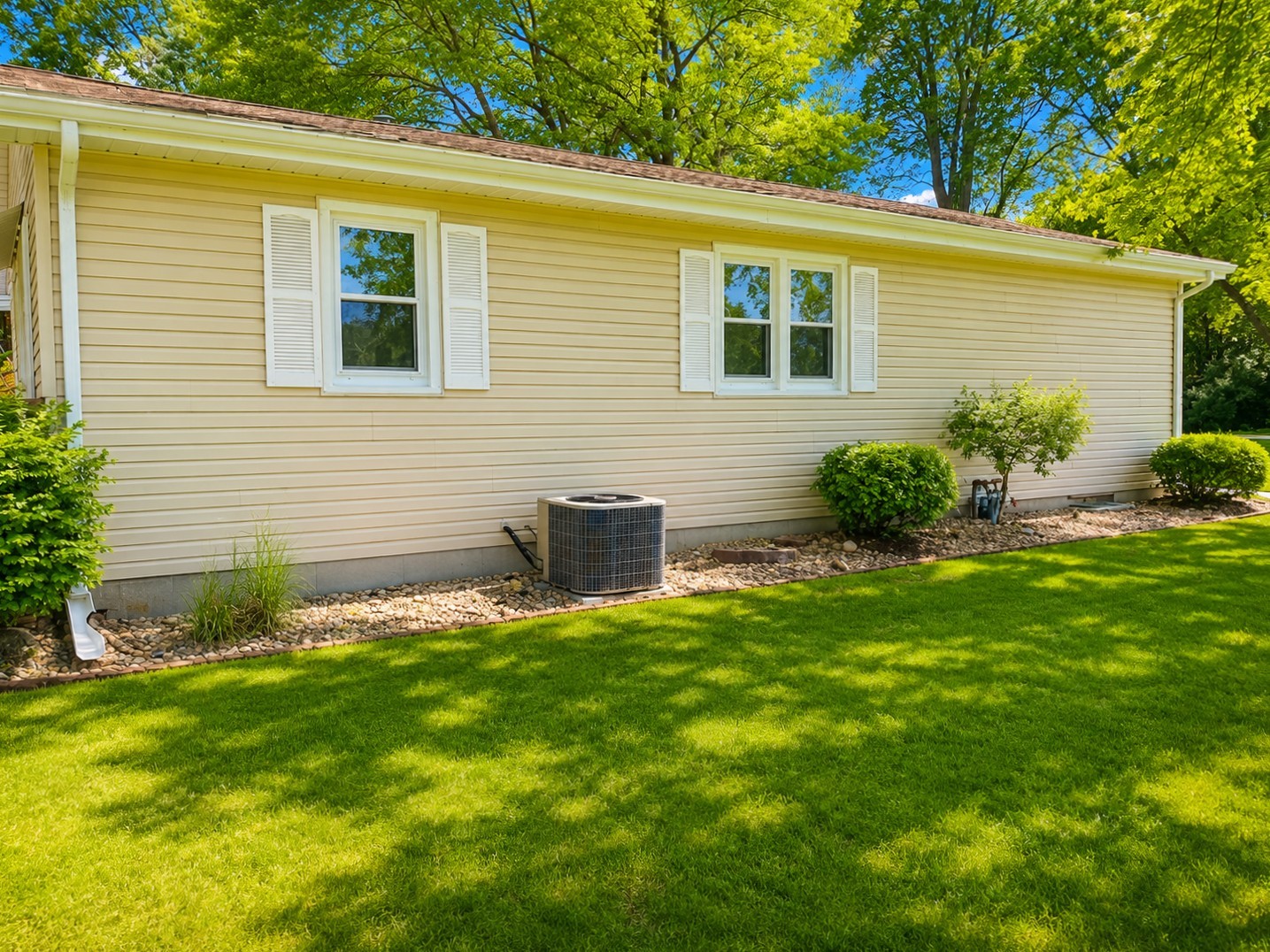 2104 Melvin Road Rock Falls, IL 61071 - Photo 6 of 20