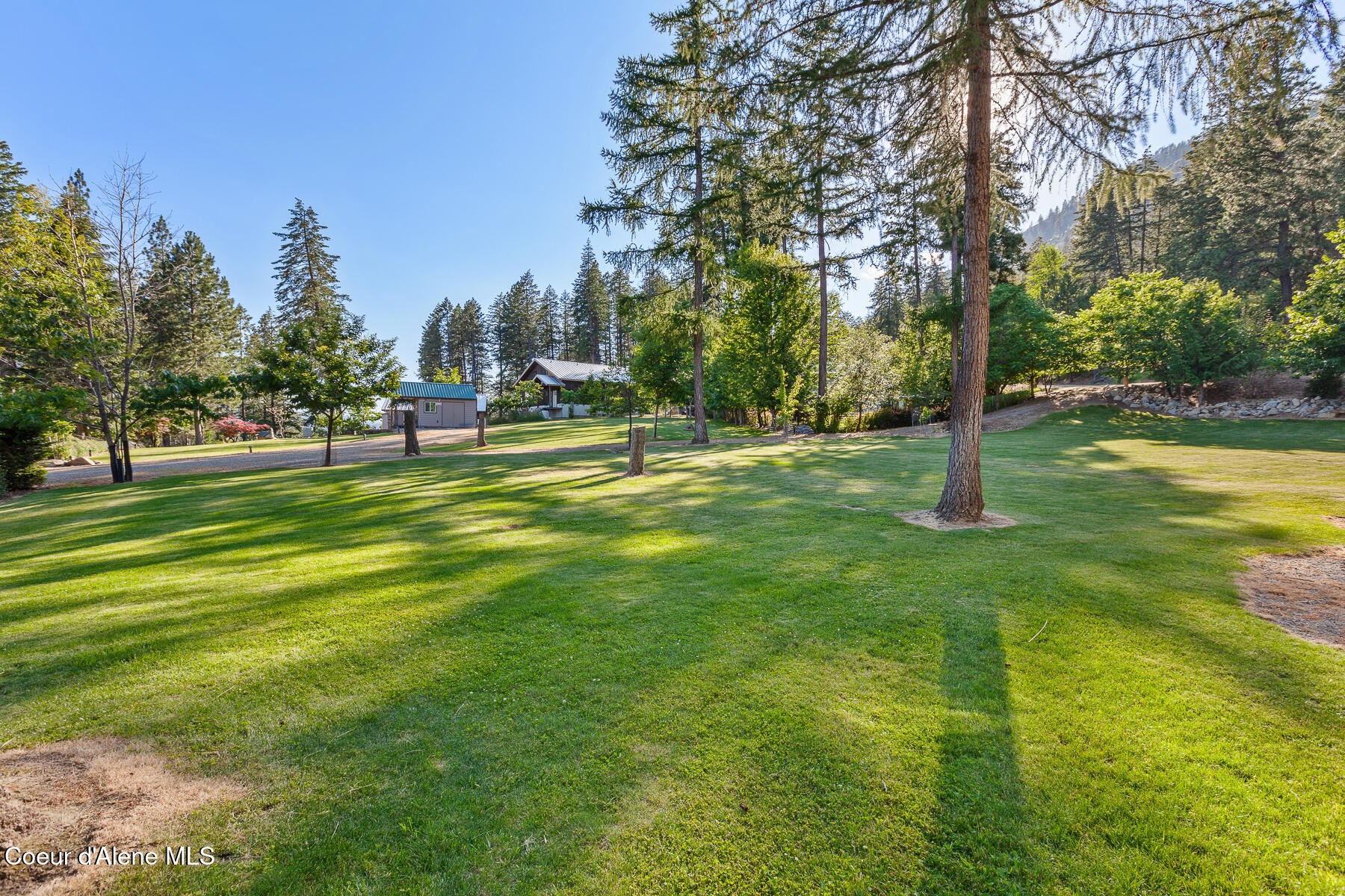 461-463 Glacier Loop Road Athol, ID 83801 - Photo 9 of 24 461_463GlacierLoopRd-7