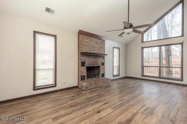 $250,000 | 537 Thunderbird Drive North, Hernando, MS 38632