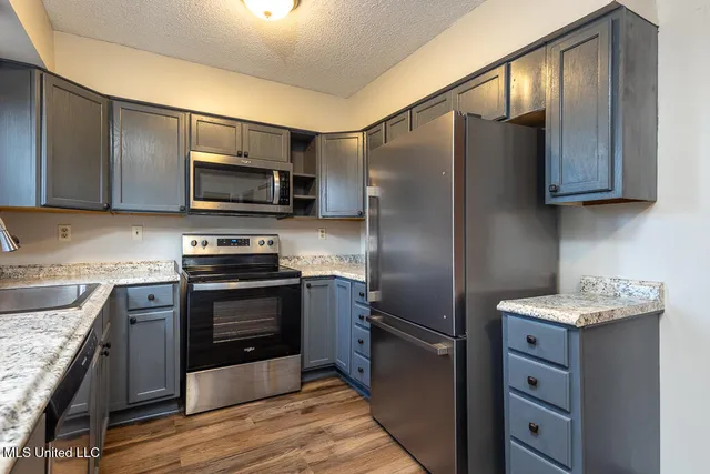 $250,000 | 537 Thunderbird Drive North, Hernando, MS 38632