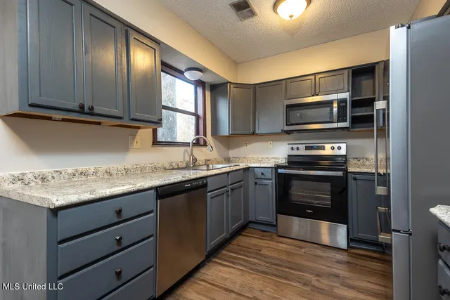 $250,000 | 537 Thunderbird Drive North, Hernando, MS 38632