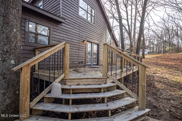 $250,000 | 537 Thunderbird Drive North, Hernando, MS 38632