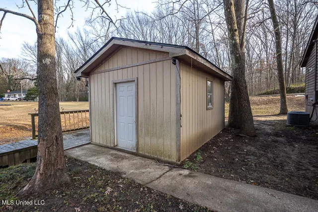 $250,000 | 537 Thunderbird Drive North, Hernando, MS 38632