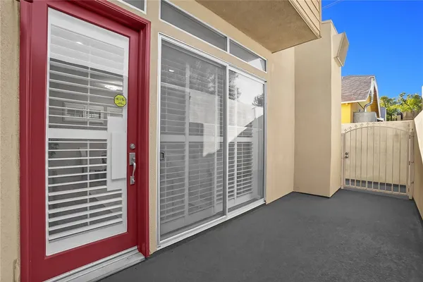 a view of empty room