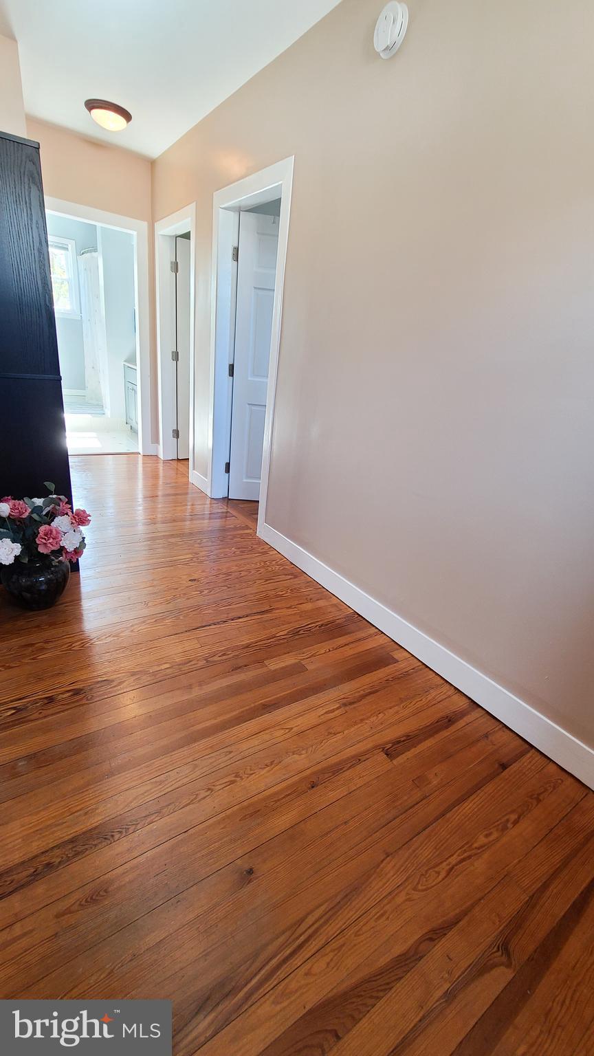 1531 Galena Road Baltimore, MD 21221 - Photo 26 of 66 Wide and sunny hallway.