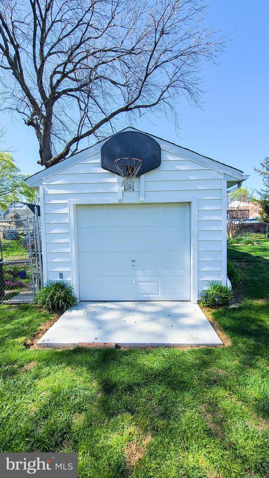 1531 Galena Road Baltimore, MD 21221 - Photo 56 of 66 Garage.