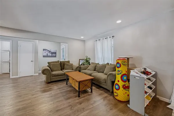 $339,900 | 625 Caduceus Lane, Hurst, TX 76053