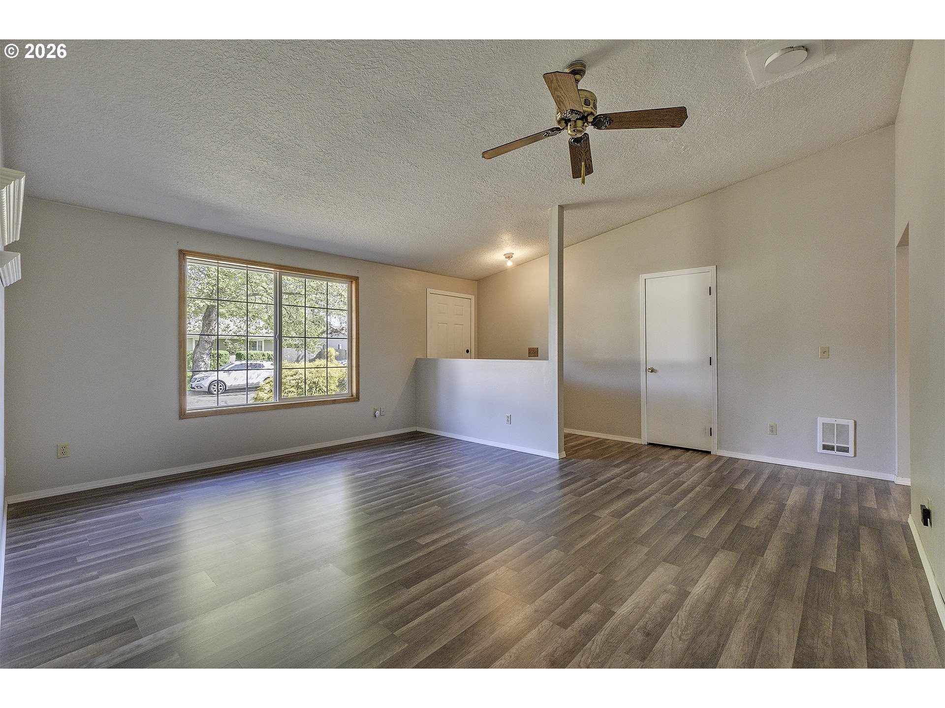1750 Tamarack Way Forest Grove, OR 97116 - Photo 3 of 34