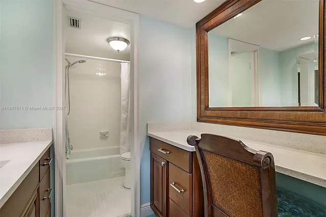 $550,000 | 100 Intracoastal Place, Unit 102, Jupiter, FL 33469