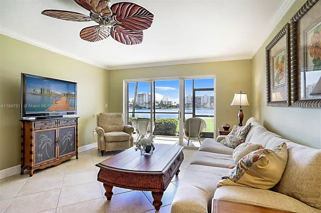 $550,000 | 100 Intracoastal Place, Unit 102, Jupiter, FL 33469