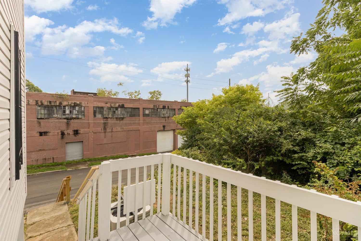 809 Ridgeway Avenue Cincinnati, OH 45229 - Photo 30 of 36 Gallery Image 30