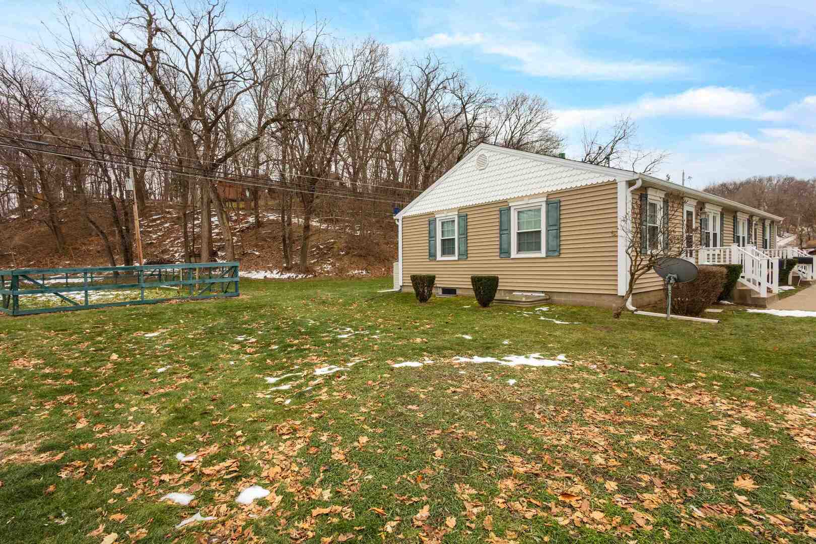 502-504 48th Street Moline, IL 61265 - Photo 28 of 31 a front view of house with garden