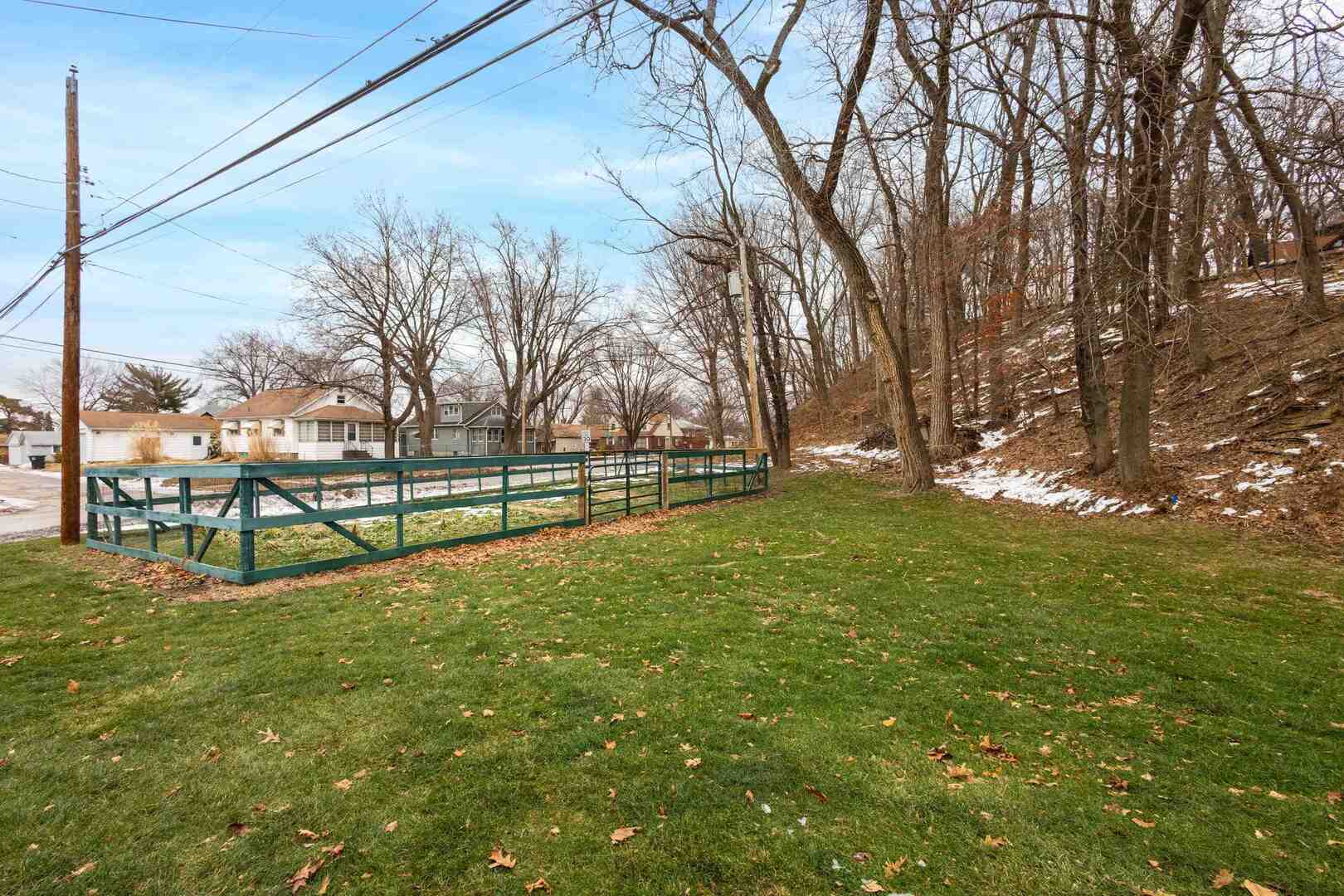 502-504 48th Street Moline, IL 61265 - Photo 31 of 31 a view of a field with trees in the background