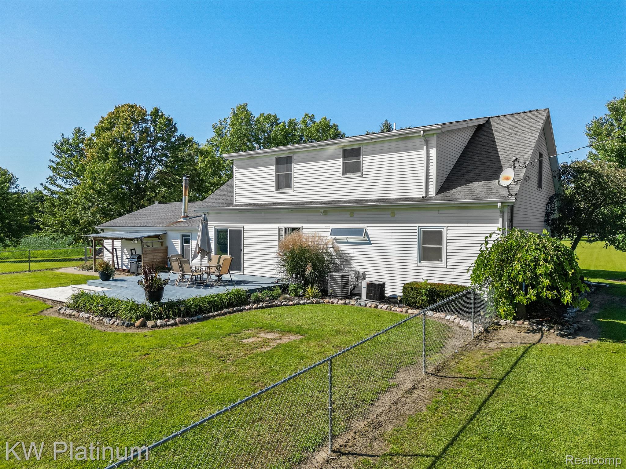 5907 Springborn Road East China, MI 48054 - Photo 8 of 53 Gallery Image 8