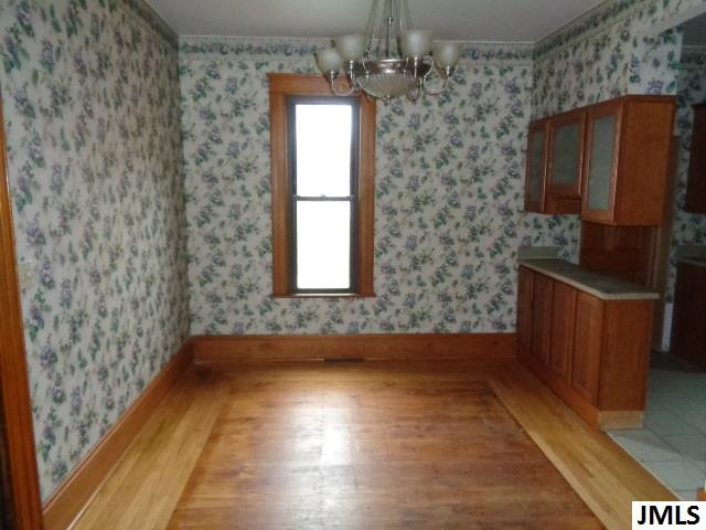 411 West Morrell Street Jackson, MI 49203 - Photo 8 of 17 Photo 9