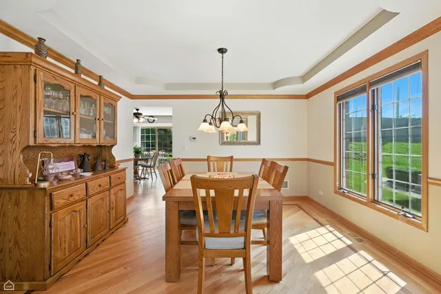 $825,000 | 115 Flamingo Drive, Roselle, IL 60172