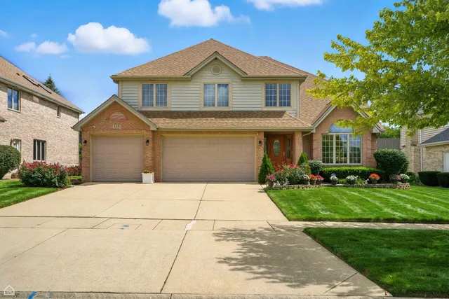 $825,000 | 115 Flamingo Drive, Roselle, IL 60172
