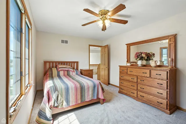 $825,000 | 115 Flamingo Drive, Roselle, IL 60172