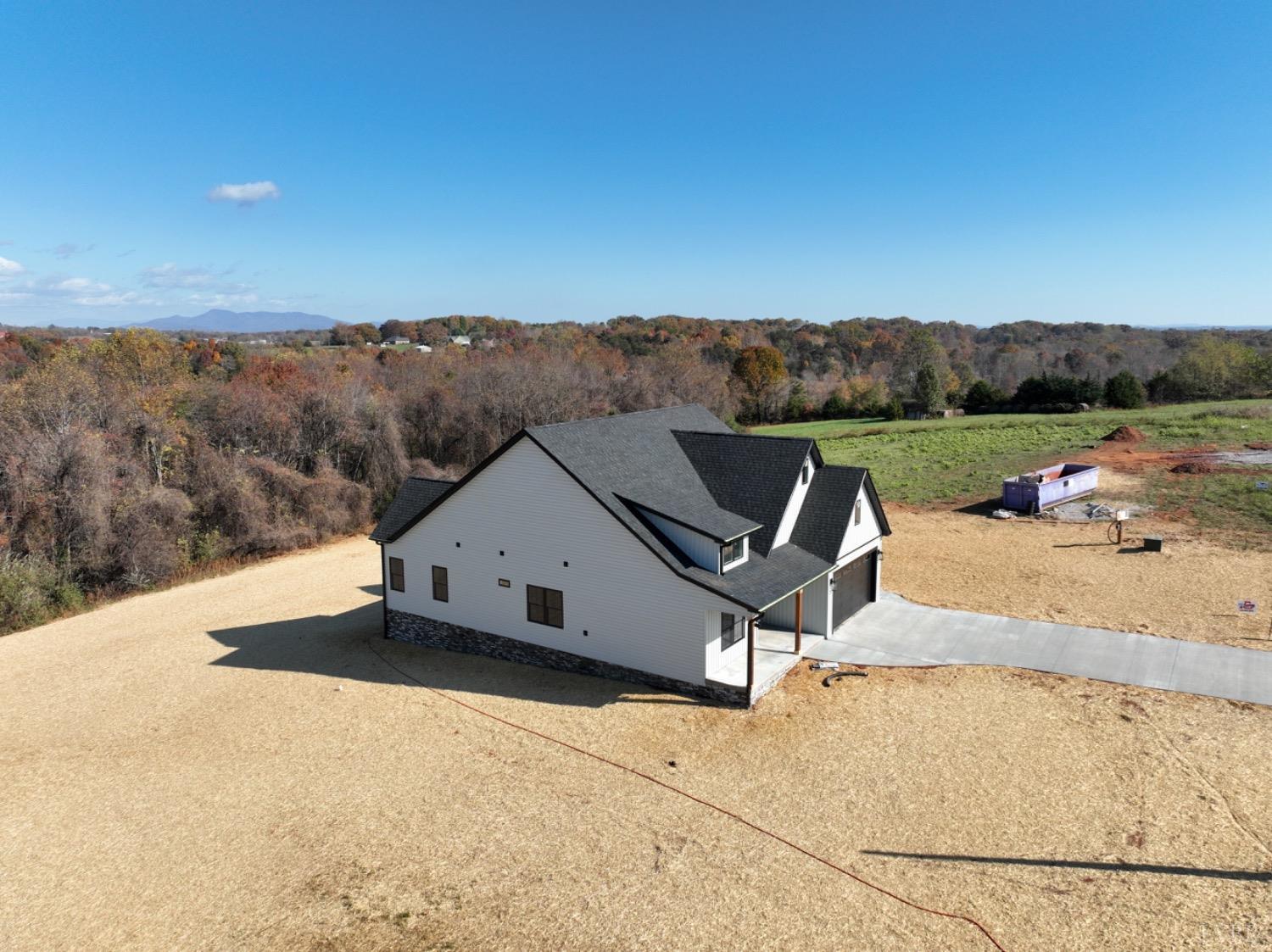 1364 Wells Road Bedford, VA 24523 - Photo 13 of 42 Gallery Image 13