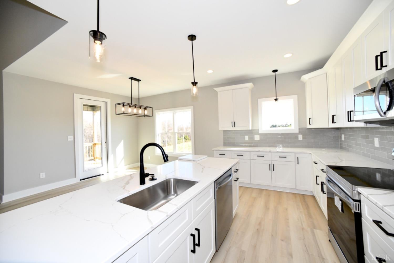 1364 Wells Road Bedford, VA 24523 - Photo 26 of 42 Gallery Image 26