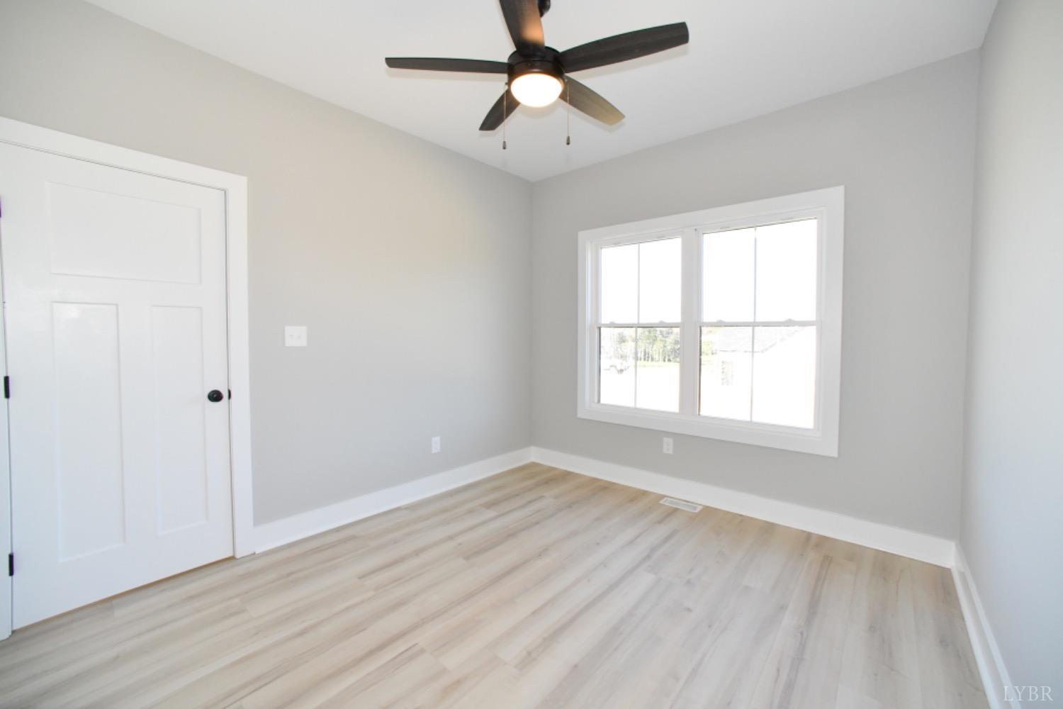 1364 Wells Road Bedford, VA 24523 - Photo 41 of 42 Gallery Image 41