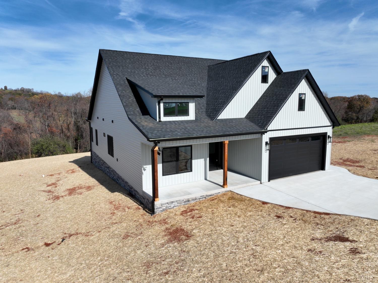 1364 Wells Road Bedford, VA 24523 - Photo 6 of 42 Gallery Image 6