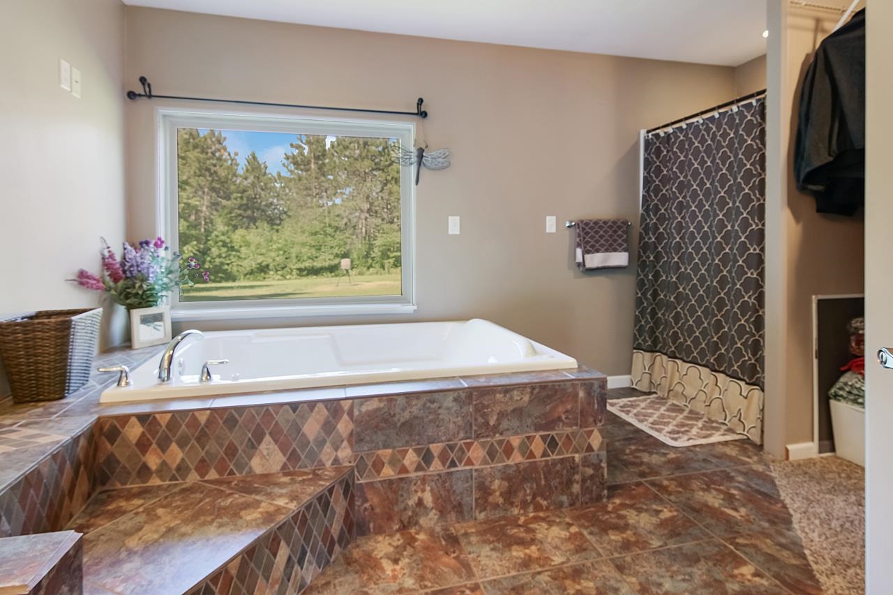 726 Pontius Road Southeast Kalkaska, MI 49646 - Photo 14 of 31 1902632-13.JPG
