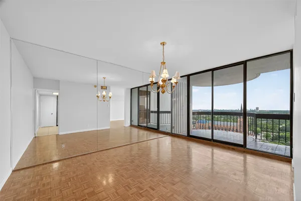 $3,500 | 5001 Woodway Drive, Unit 1804, Houston, TX 77056