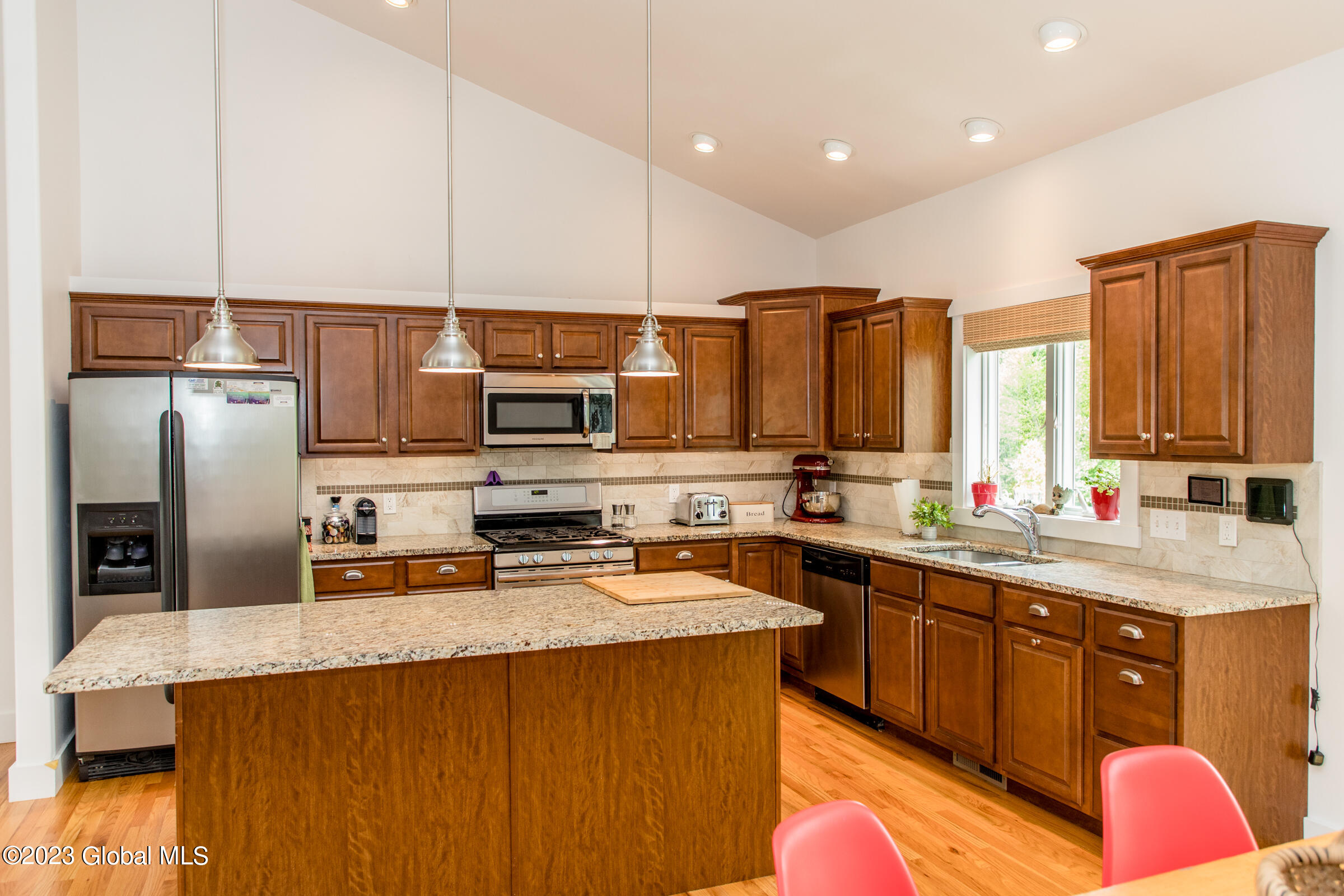 31 Burnham Road Wilton, NY 12831 - Photo 7 of 32 Kitchen 31 Burnham