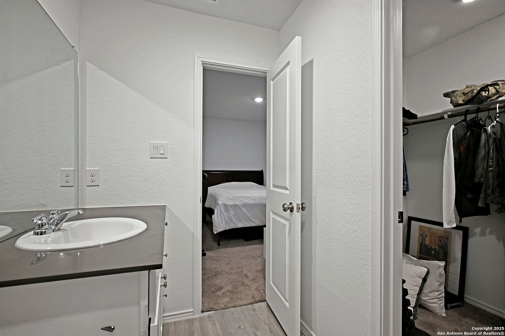 5115 Schaeffer Ridge Converse, TX 78109 - Photo 10 of 18