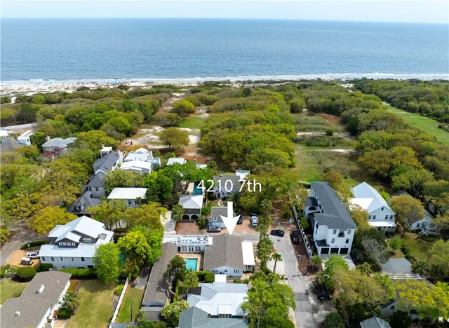 $2,000,000 | 4210 7th Street, St. Simons Island, GA 31522