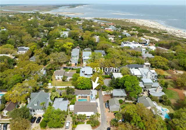 $2,000,000 | 4210 7th Street, St. Simons Island, GA 31522
