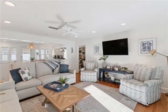 $2,000,000 | 4210 7th Street, St. Simons Island, GA 31522