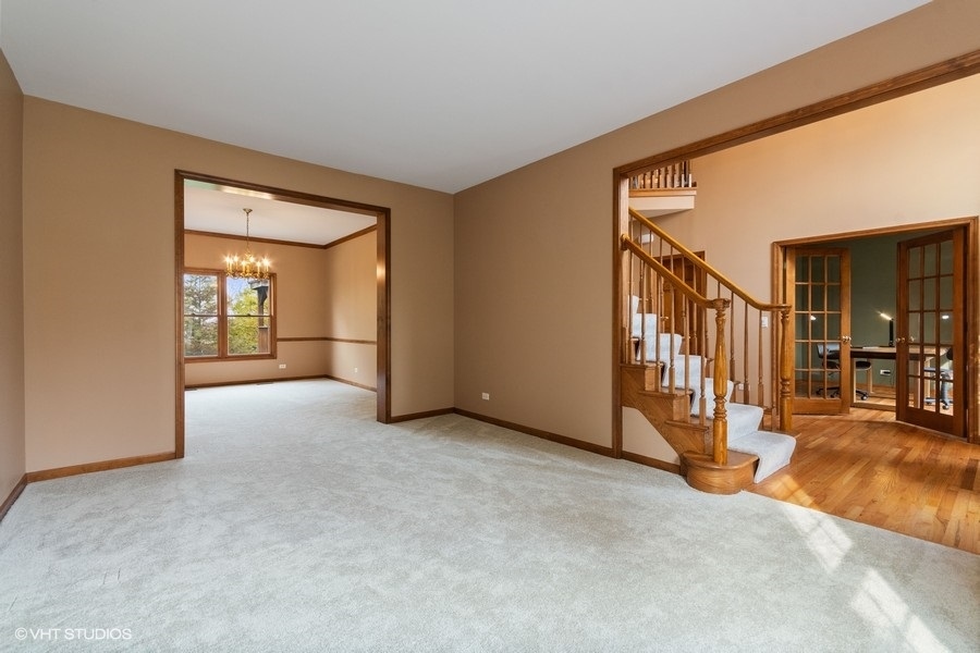 517 Ekman Drive Batavia, IL 60510 - Photo 3 of 22 a view interior of a house with wooden floor and stairs