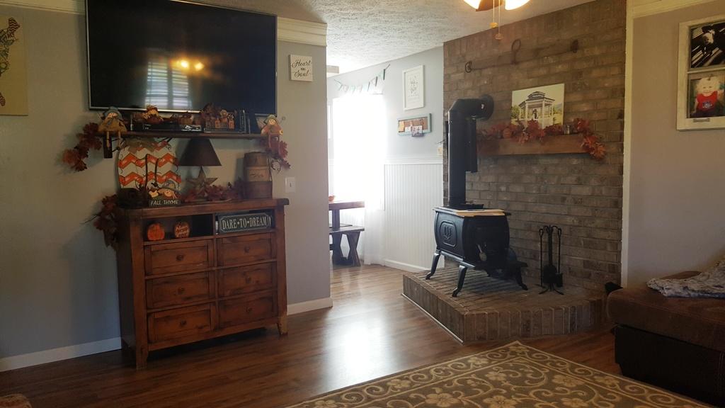 261 Wilson Road Loudon, TN 37774 - Photo 3 of 20 20171005_133637
