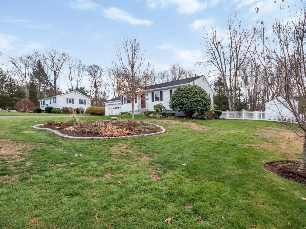 270 Gorwin Drive Holliston, MA 01746 - Photo 3 of 36