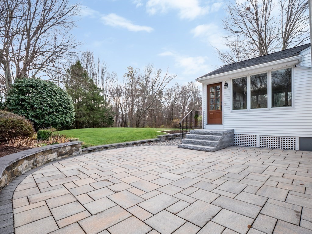 270 Gorwin Drive Holliston, MA 01746 - Photo 32 of 36