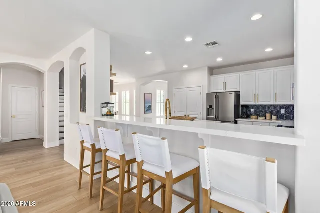 $950,000 | 3311 East Anika Drive, Gilbert, AZ 85298