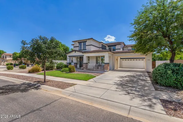 $950,000 | 3311 East Anika Drive, Gilbert, AZ 85298