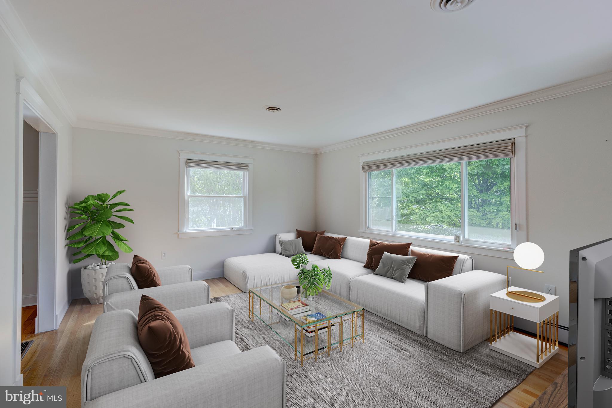 742 Whitehall Beach Road Annapolis, MD 21409 - Photo 2 of 124 Virtually staged living area