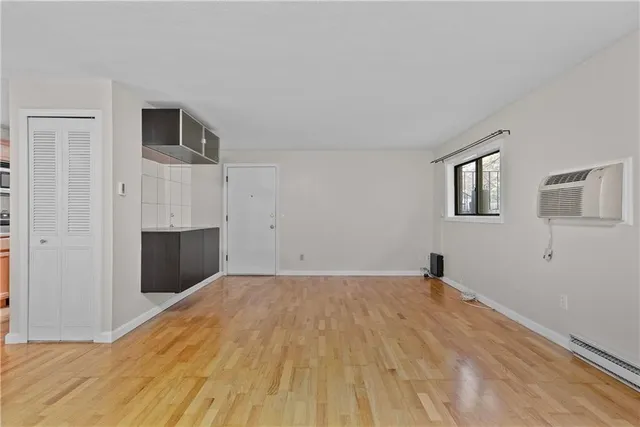 $199,900 | 117 John Street, Unit 14, Lincoln, RI 02865