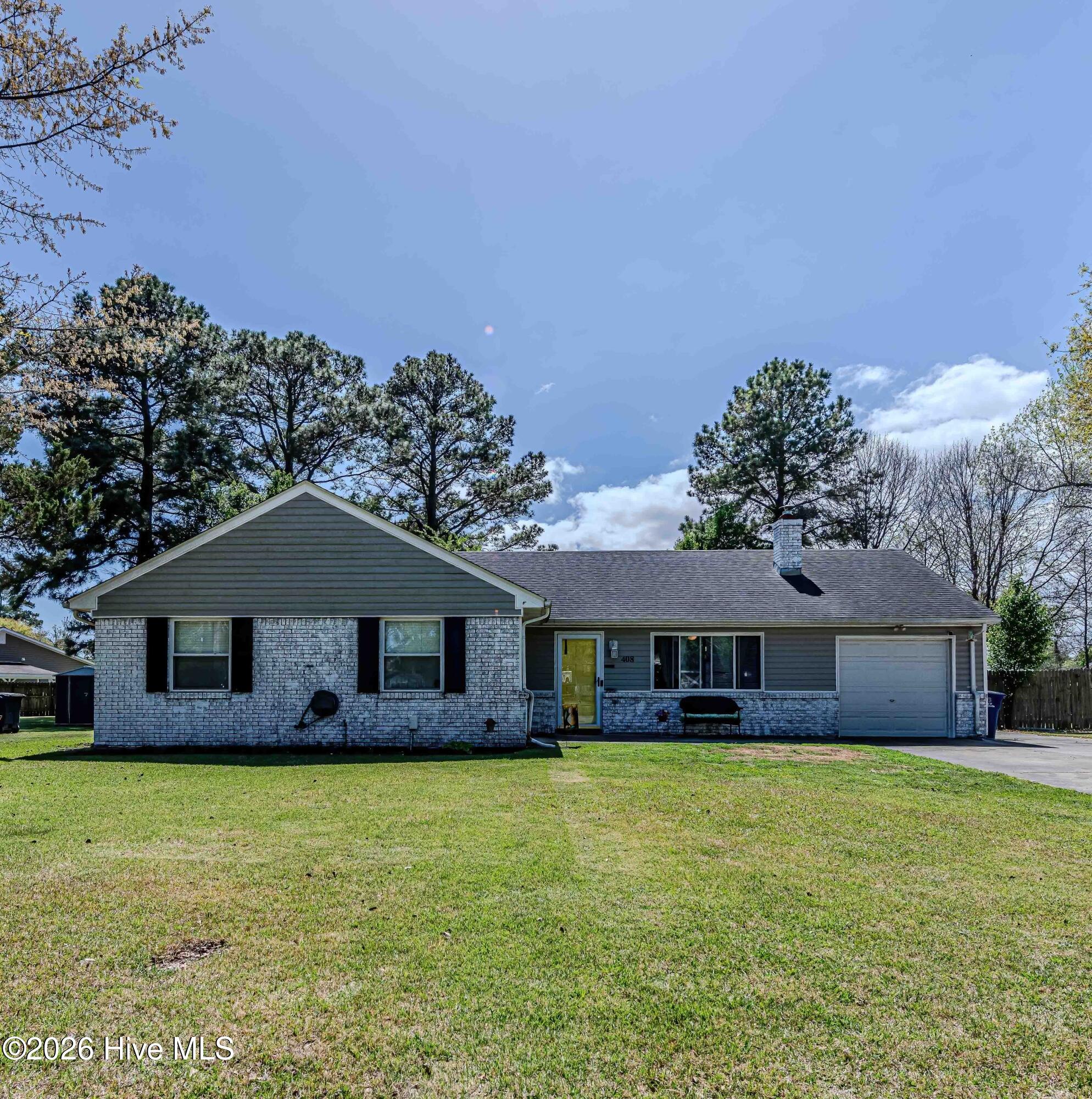 408 Cardinal Road Jacksonville, NC 28546 - Photo 1 of 34 Front