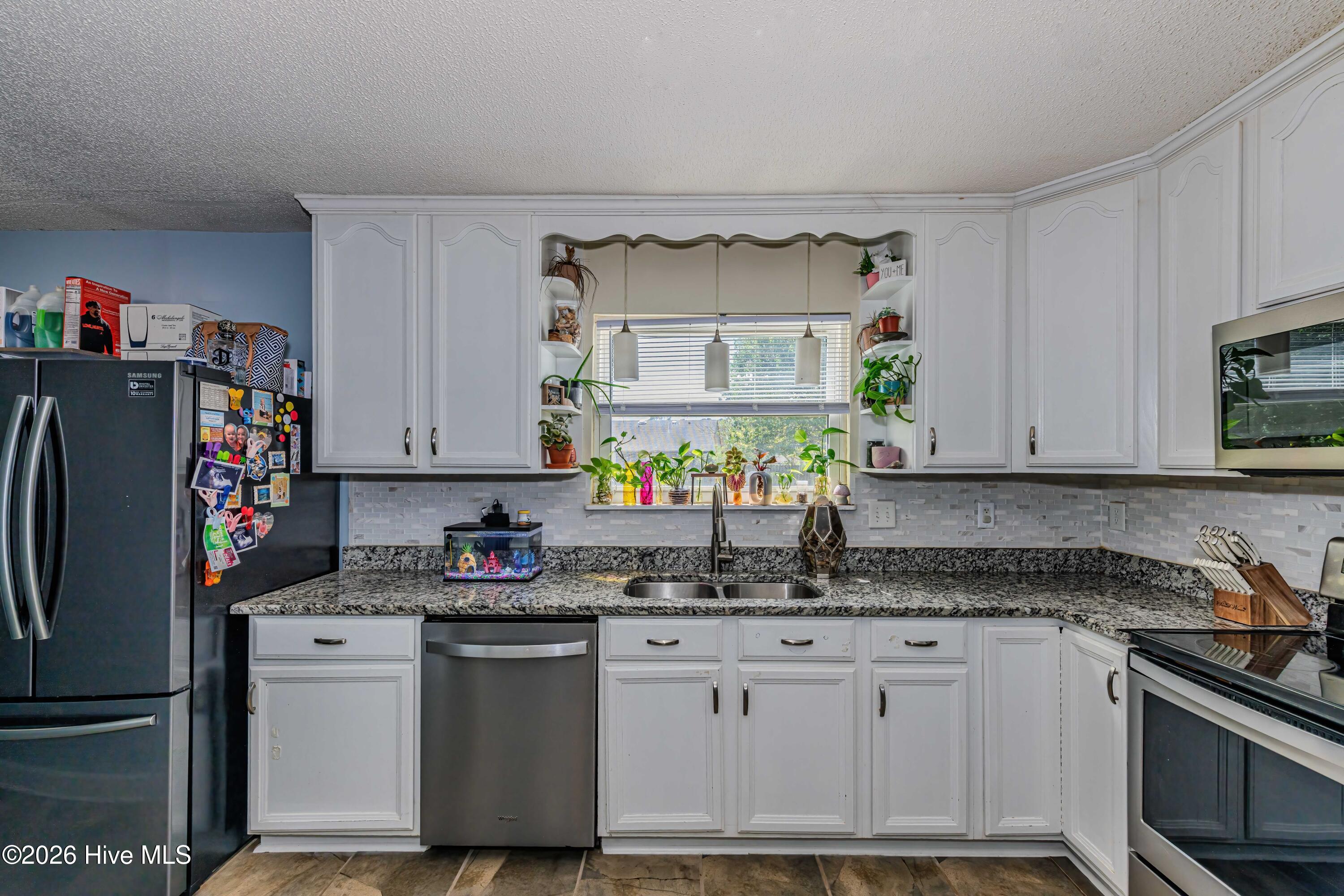 408 Cardinal Road Jacksonville, NC 28546 - Photo 11 of 34 DG (28 of 56)