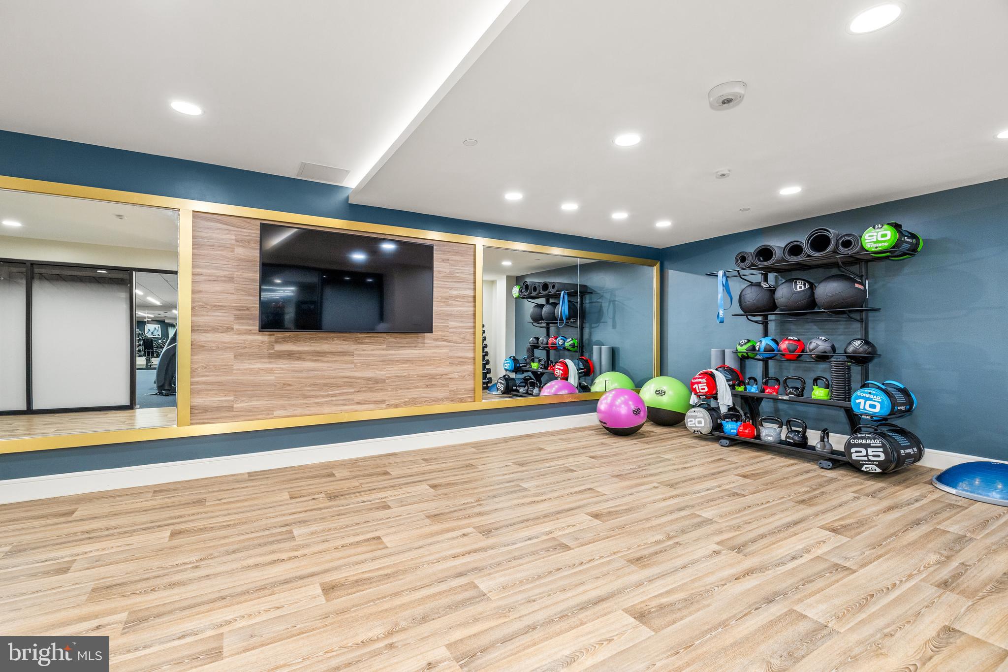 616 E Street Northwest, Unit 322 Washington, DC 20004 - Photo 28 of 33 a view of a garage with the table and a chairs